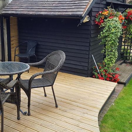 Riverside Lodge Pied A Terre Fordingbridge Buitenkant foto
