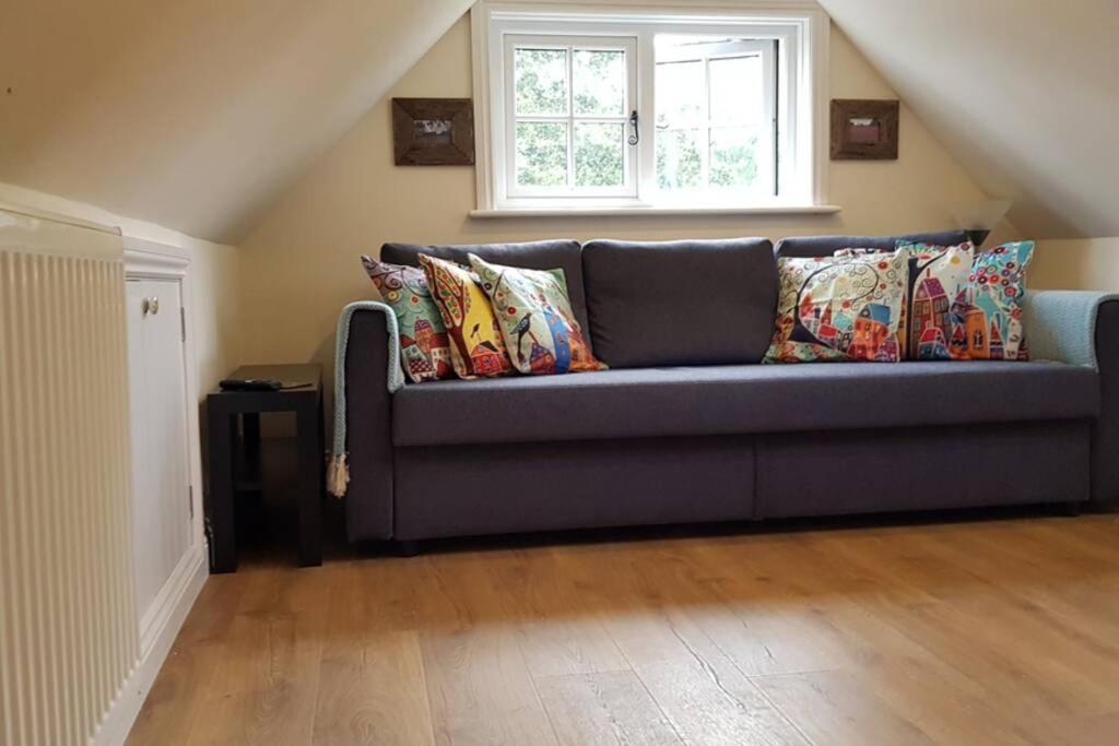 Riverside Lodge Pied A Terre Fordingbridge Buitenkant foto